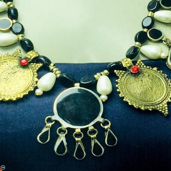 Choker Necklace With Stones Pearls and Coins, Ethnic Handmade Choker Necklace - Picture 6 of 8